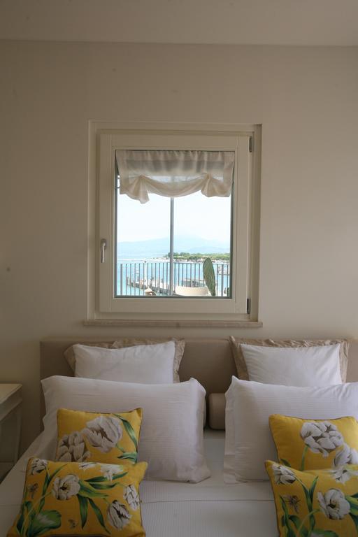 Riviera Carducci Rooms Peschiera del Garda Kültér fotó