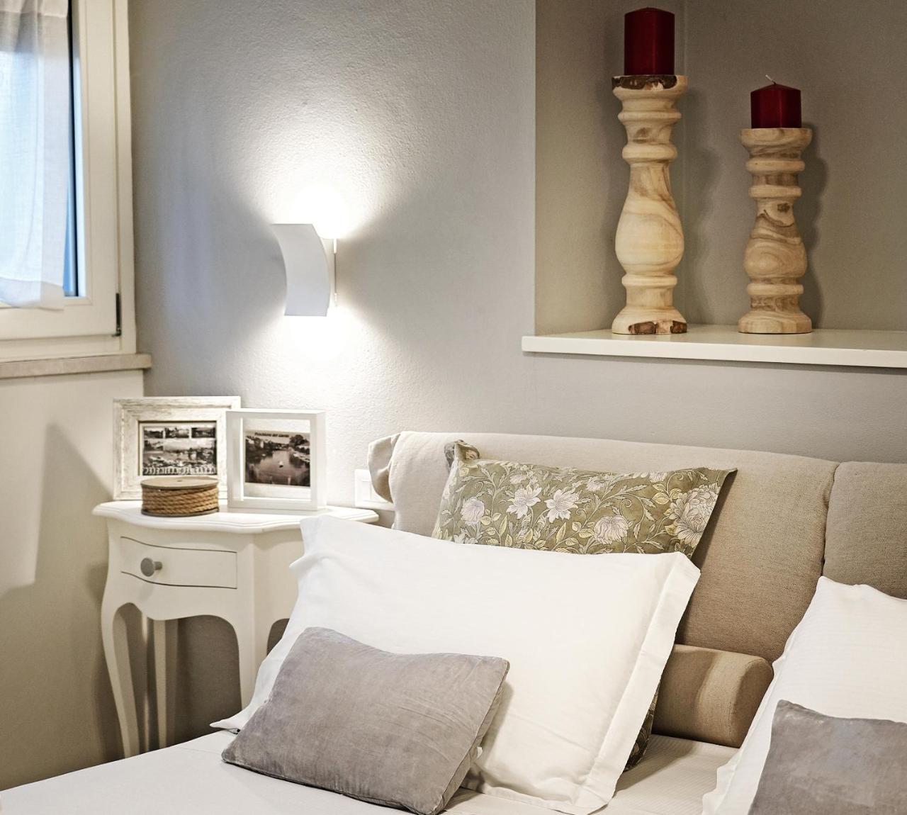 Riviera Carducci Rooms Peschiera del Garda Kültér fotó