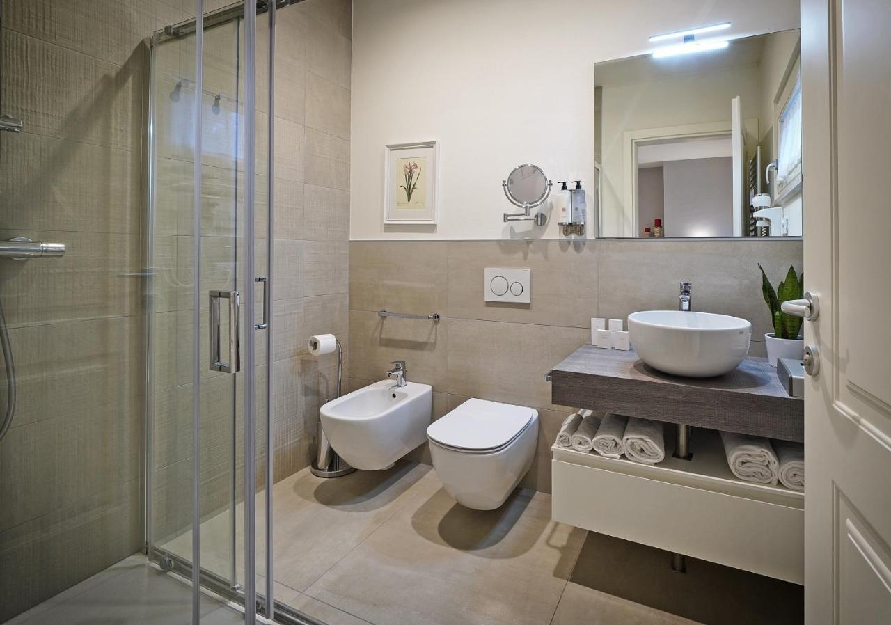 Riviera Carducci Rooms Peschiera del Garda Kültér fotó