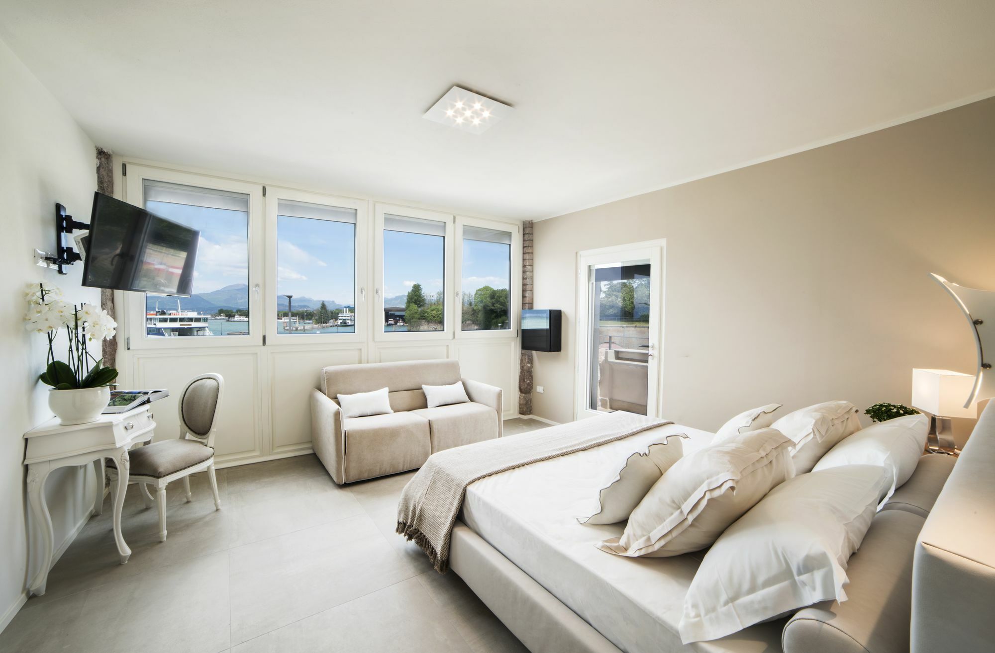 Riviera Carducci Rooms Peschiera del Garda Kültér fotó